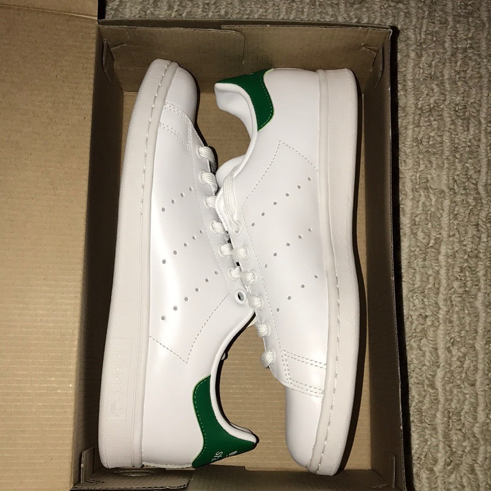 Adidas Stan Smith Green Sneakers!